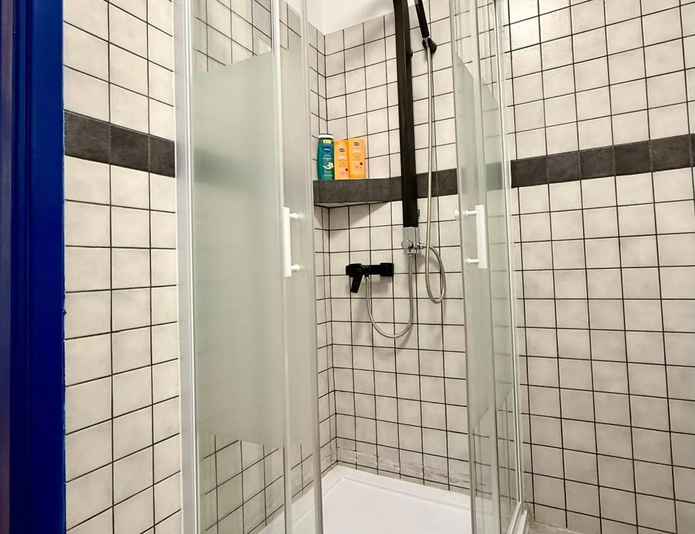 Elada Studio Near Cismigiu Park Бухарест