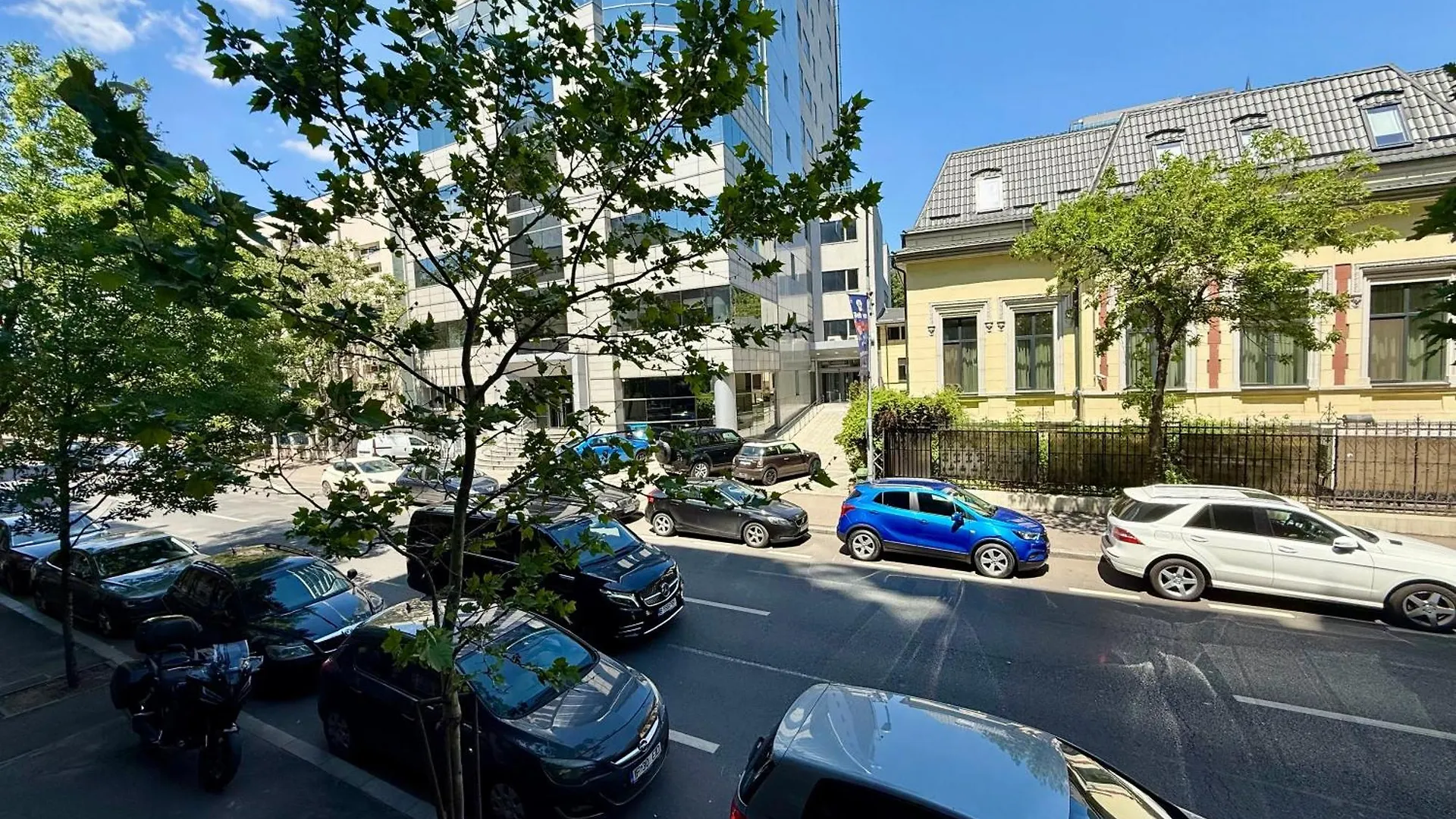 Apartment Elada Studio Near Cismigiu Park Bucharest